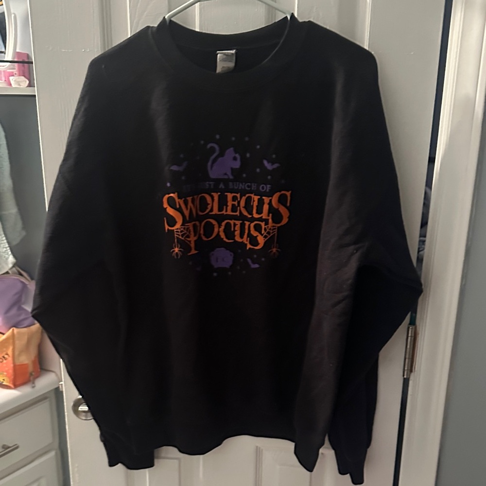 Gildan Black and Orange Graphic Men's Sweatshirt